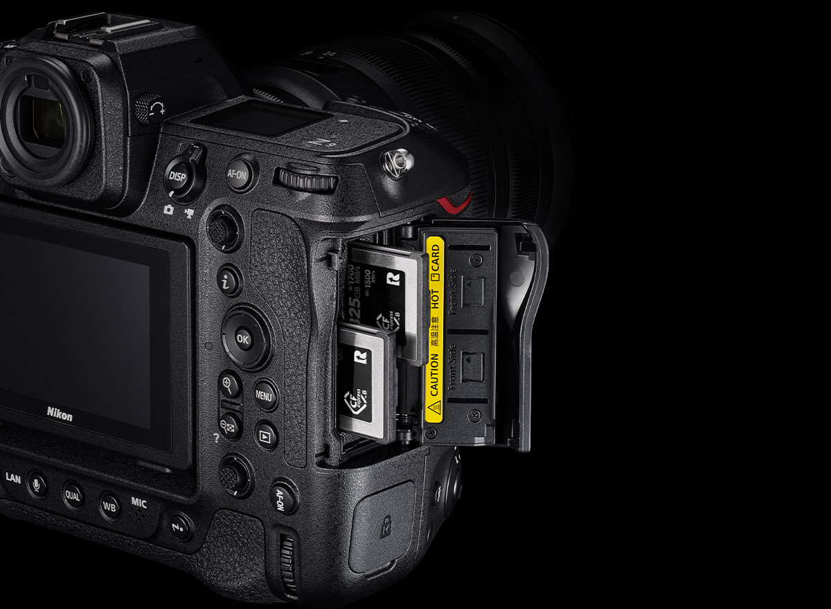 Z 9  Emblemática cámara mirrorless de fotograma completo de 45,7 MP